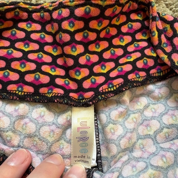 LuLaRoe High-Waisted Stretch Patterned Pink Leggings Women’s One Size Cozycore - Picture 4 of 4